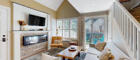 TV, fireplace, DVD player