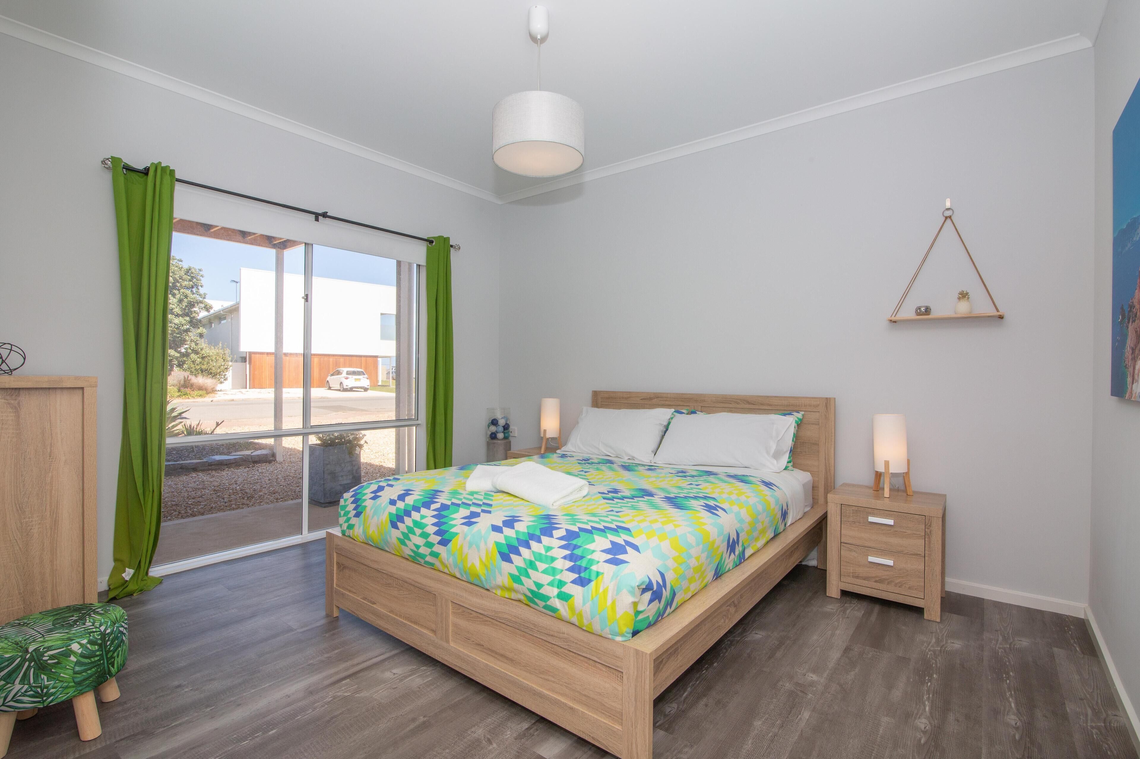 Xanadu ~ Aldinga Beach - Brand New Large Family Entertainer with Sea Views — image 22