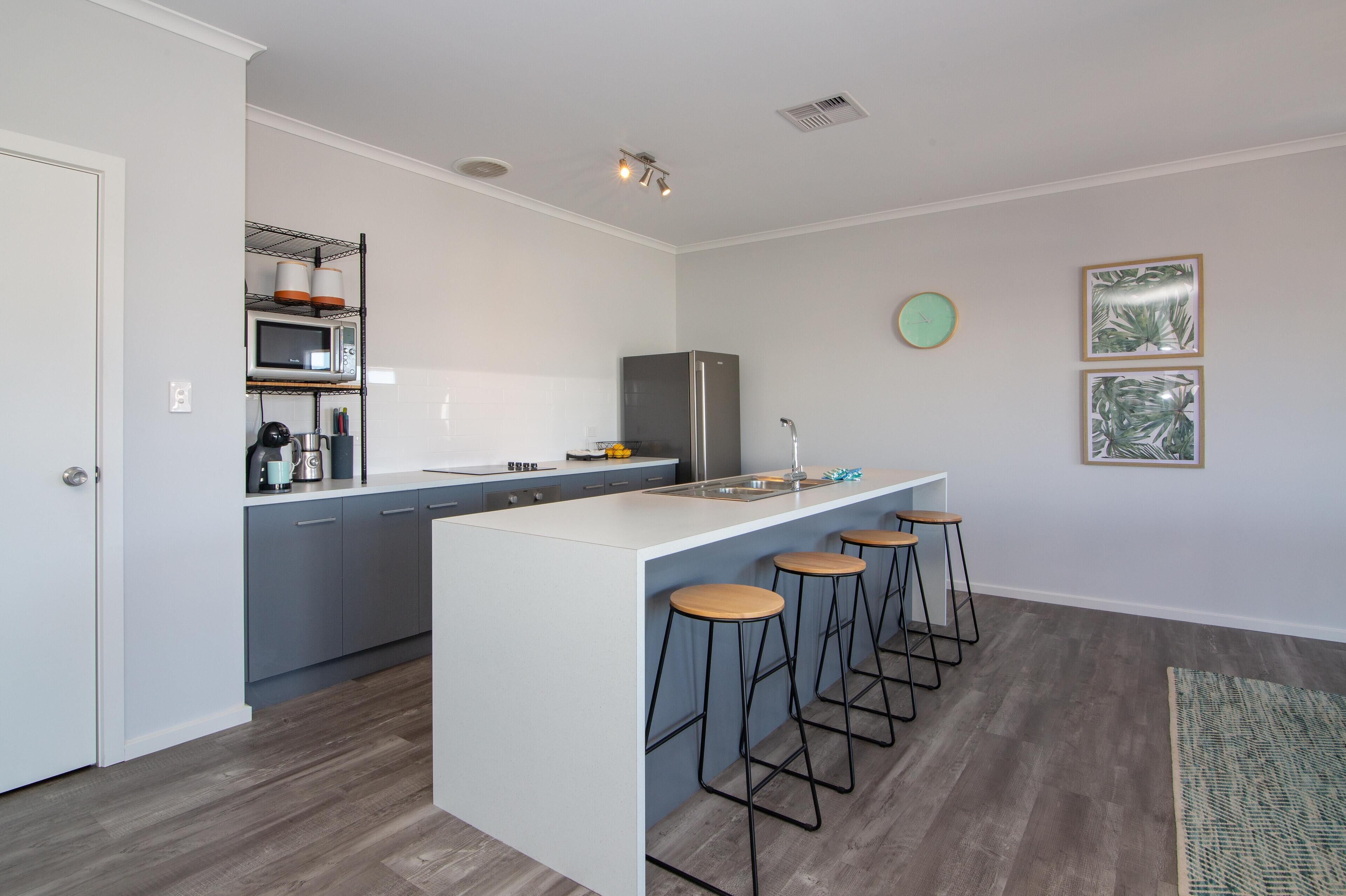 Xanadu ~ Aldinga Beach - Brand New Large Family Entertainer with Sea Views — image 9