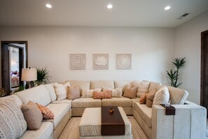 Smart TV, fireplace, table football, ping pong