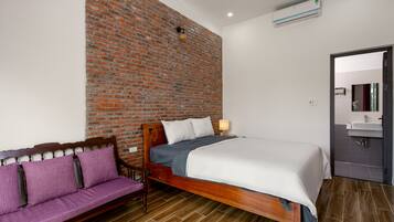 4 soverom, strykejern/-brett, wi-fi og sengetøy