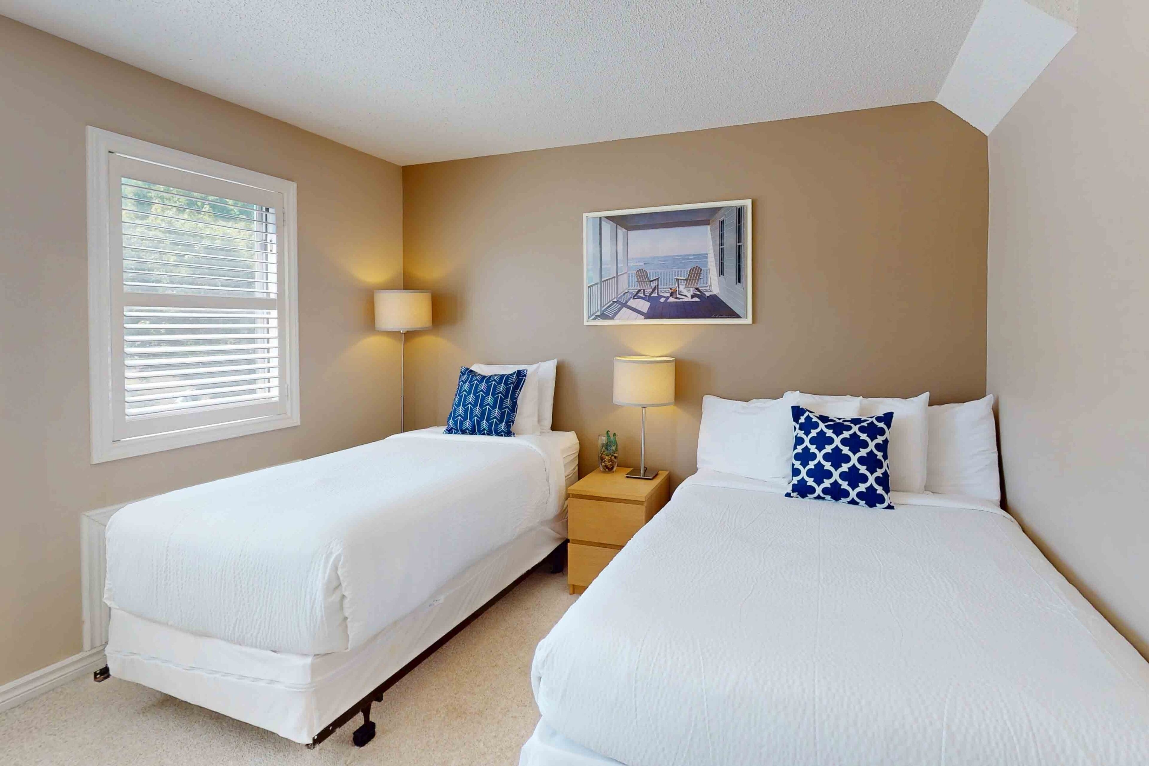 2 slaapkamers, een strijkplank/strijkijzer, internet, beddengoed