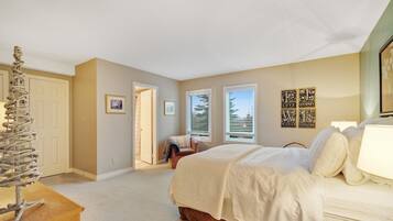 2 bedrooms, internet, bed sheets