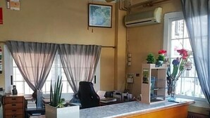 الإطلالة من المنشأة