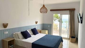 Double Room, Balcony, Sea View | Free WiFi