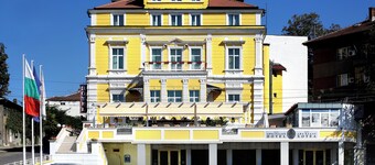Anna Palace