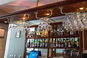 Bar (on property) - Anna Palace (Ruse)