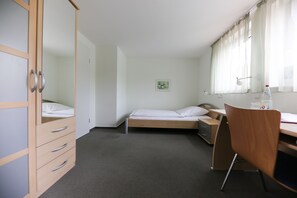 Chambre Simple Classique, salle de bains attenante