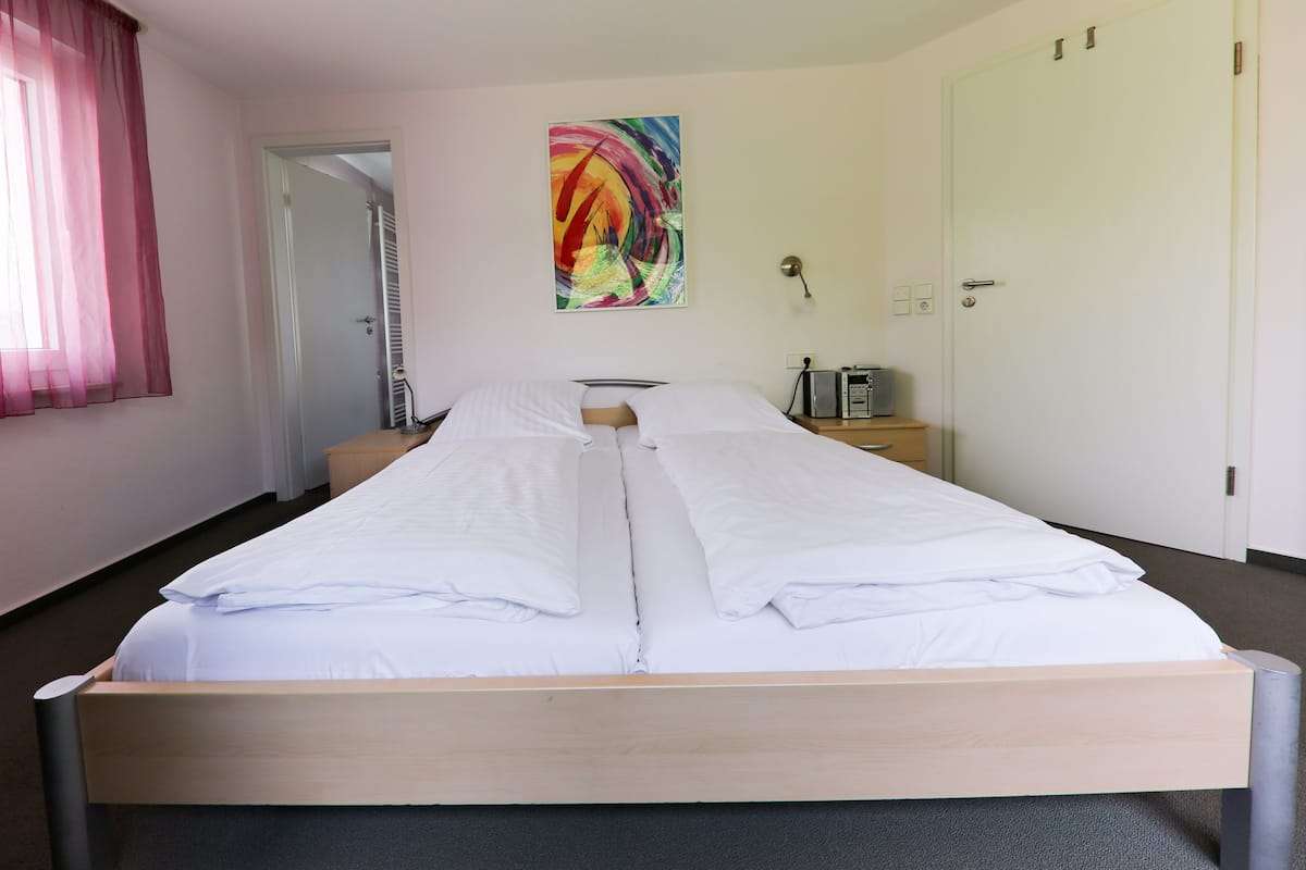 1 bedroom