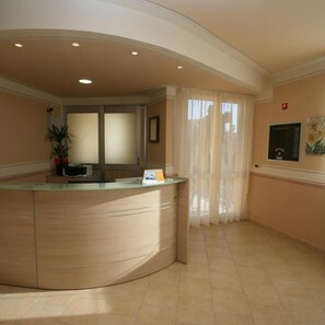 Lobby - Hotel Villa Ada (Borgio Verezzi)
