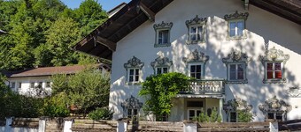 Des vacances exclusives dans le bâtiment historique de Chiemgau  