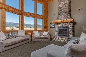 Smart-TV, peis og kontorer