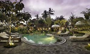 Outdoor pool - Green Space Villa (Ubud)