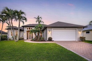 Exterior - Porto al Mare, 4 bedroom house (Cape Coral)