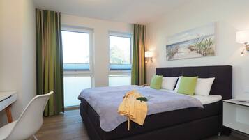 3 habitaciones, escritorio, cuna de viaje y wifi