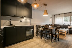 Fridge, microwave, oven, dishwasher - SAUTS BY TOTIARAN (Baqueira)