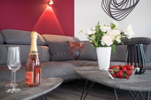 TV - Apartment Mohnblume - Oasis on the lagoon - Mohnblume (5-3) (Garz/Usedom)