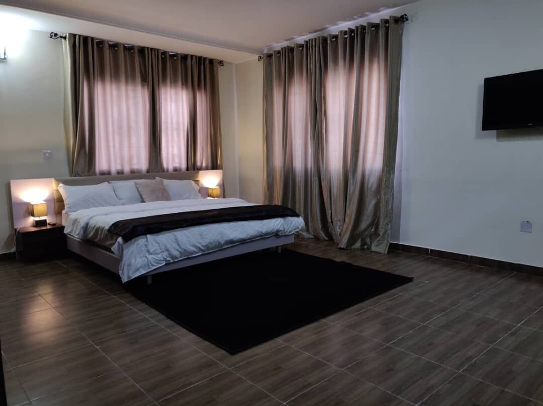 Apartment, 3 Bedrooms | Desk, free WiFi, bed sheets