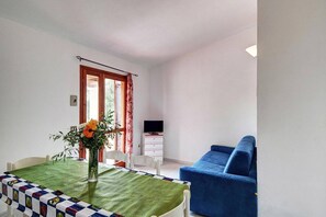 Smart TV - Apartment in San Teodoro (San Teodoro (SS))