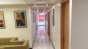 Hallway - Galaxy Rooms (New Delhi)