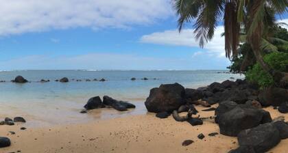 North shore Kauai w/AC & pool, near beaches