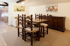 Dining - Apartment with terrace ovelooking Florence (Firenze)