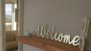 Uklassifisert bilde, 2 av 35, knapp