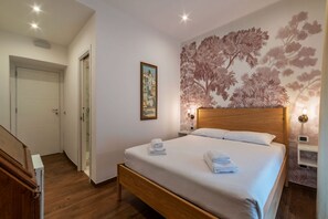 1 chambre, bureau, Wi-Fi, draps fournis