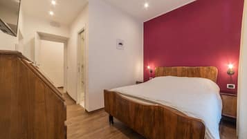 1 Schlafzimmer, Schreibtisch, WLAN, BettwÀsche