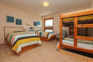 5 quartos, Wi-Fi, roupa de cama