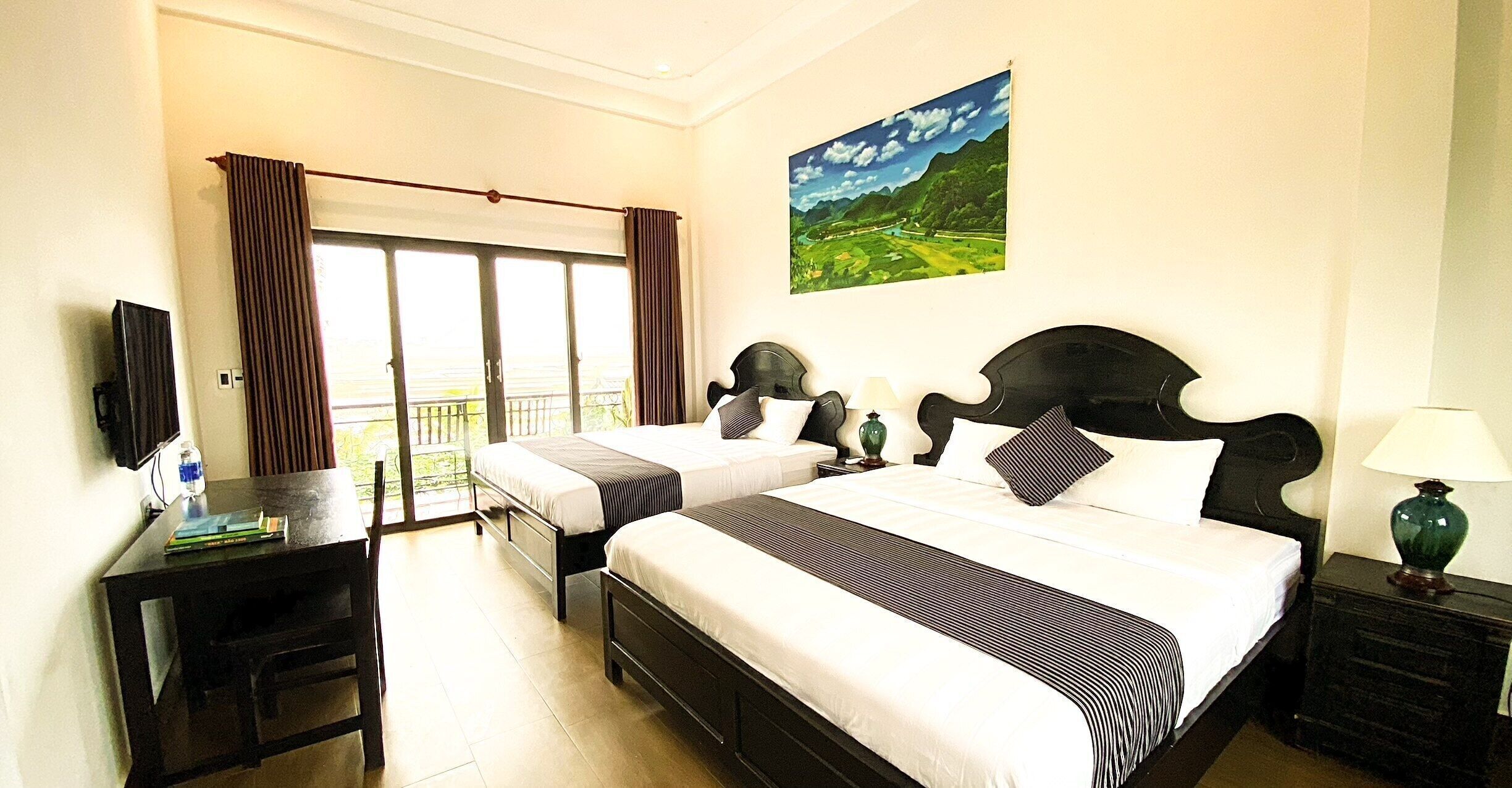 1 bedroom, premium bedding, minibar, individually furnished