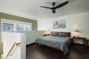 1 bedroom, iron/ironing board, free WiFi, bed sheets - Updated Pet Friendly Condo - Walk to Main Street - Central AC (Durango)