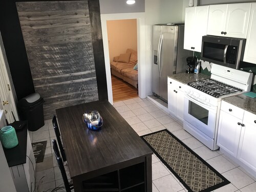 Trenton Street Homestay - Hostel