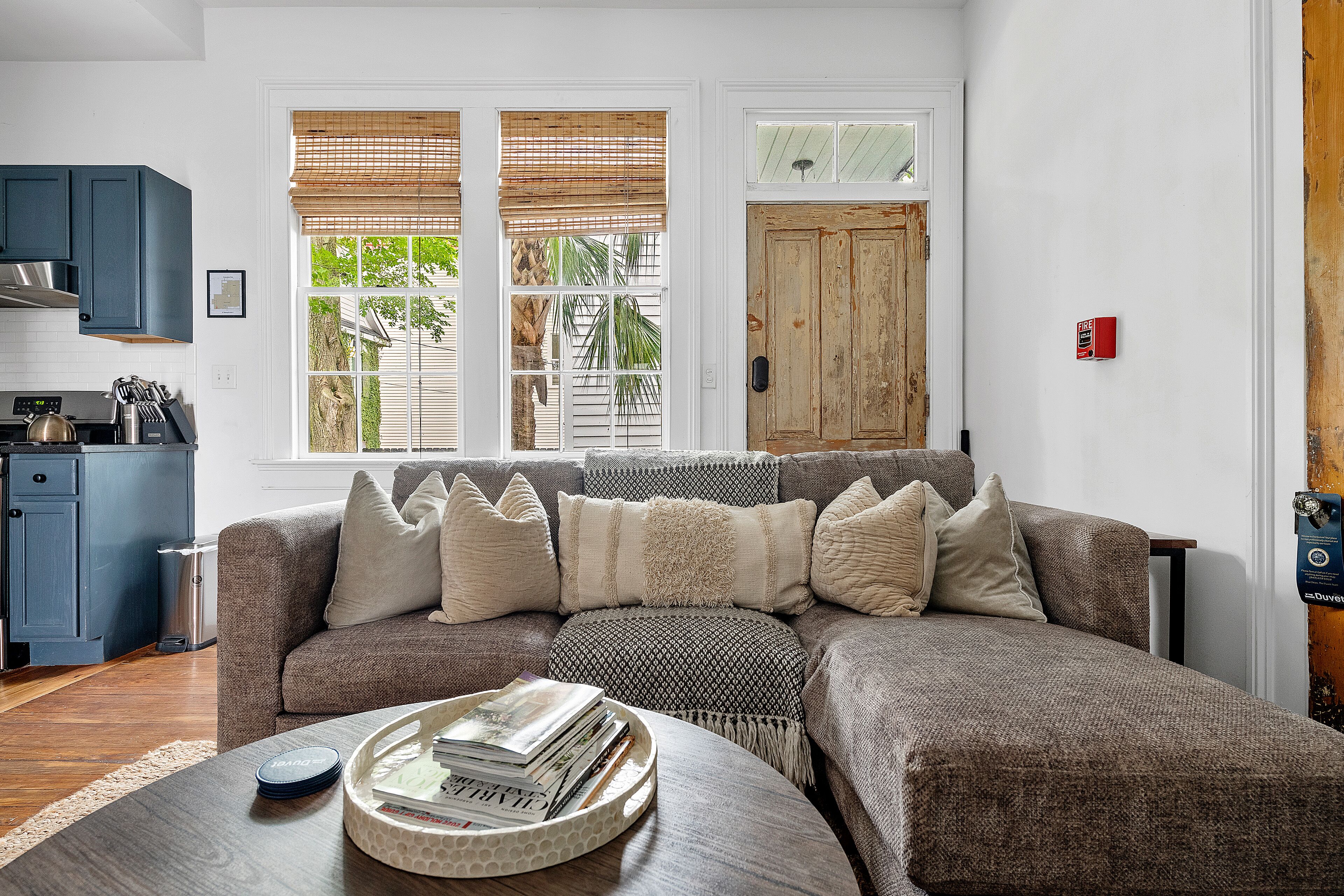 Téléviseur, bureau