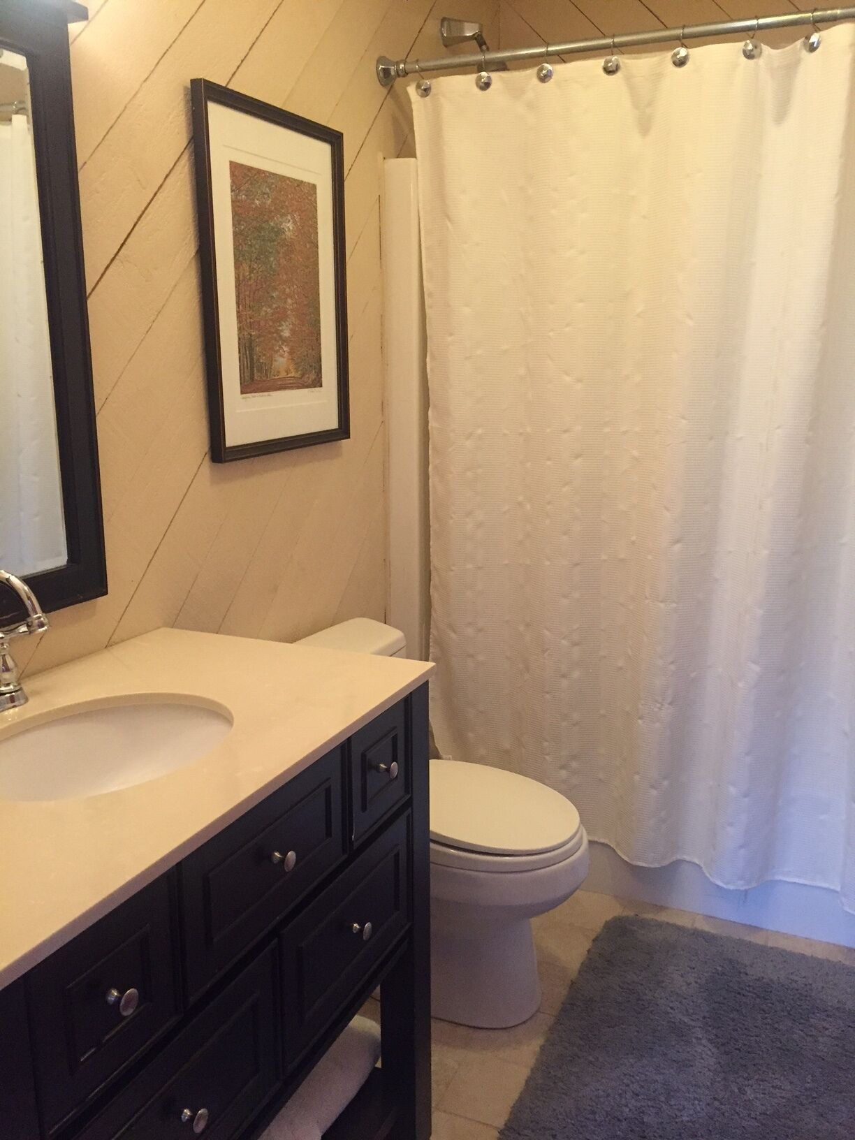 First floor full bath.