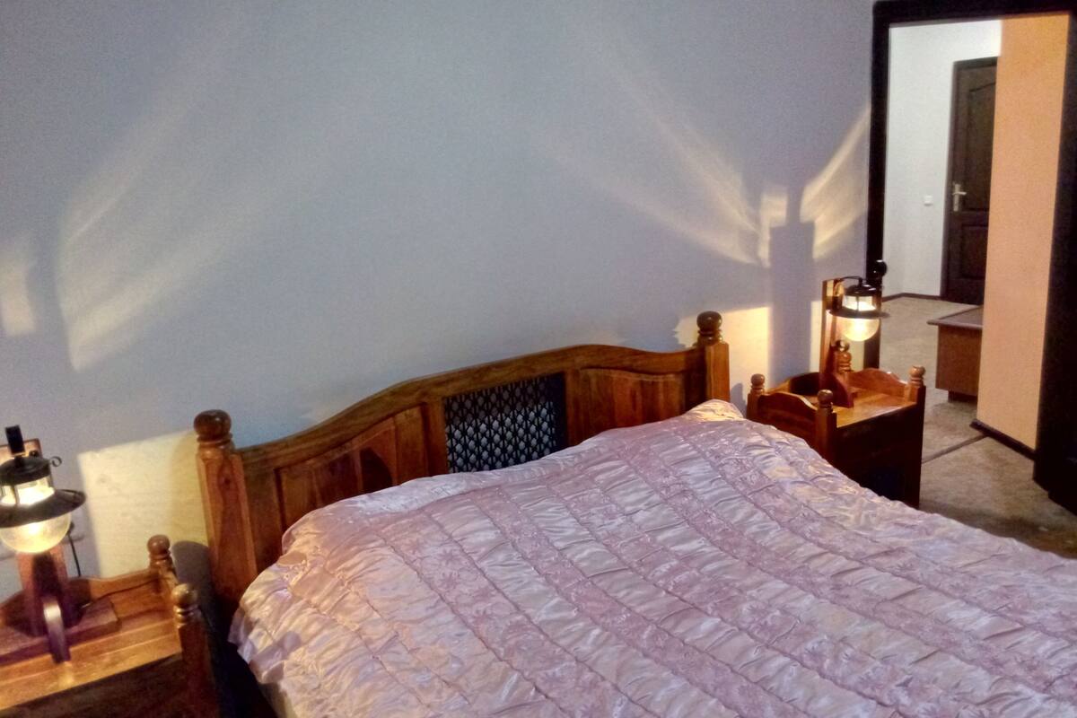 Habitación Deluxe, 2 habitaciones | Sistema de insonorización, wifi gratis, ropa de cama