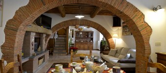 LAST-MINUTE!FANTASTIC PART OF RUSTIC IN THE VIEW ONLACOLLINE WITH PRIVATE POOL