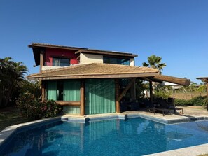 Outdoor pool - Your holiday beachfront  (Mata de São João - Praia do Forte)