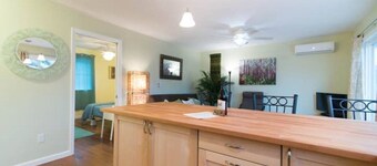 Light and bright family-friendly cottage