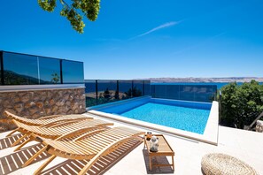Udendørs pool