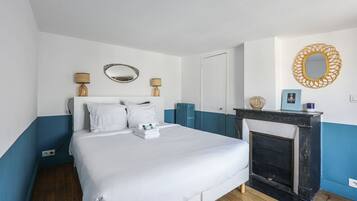 2 chambres, fer et planche à repasser, Wi-Fi, draps fournis