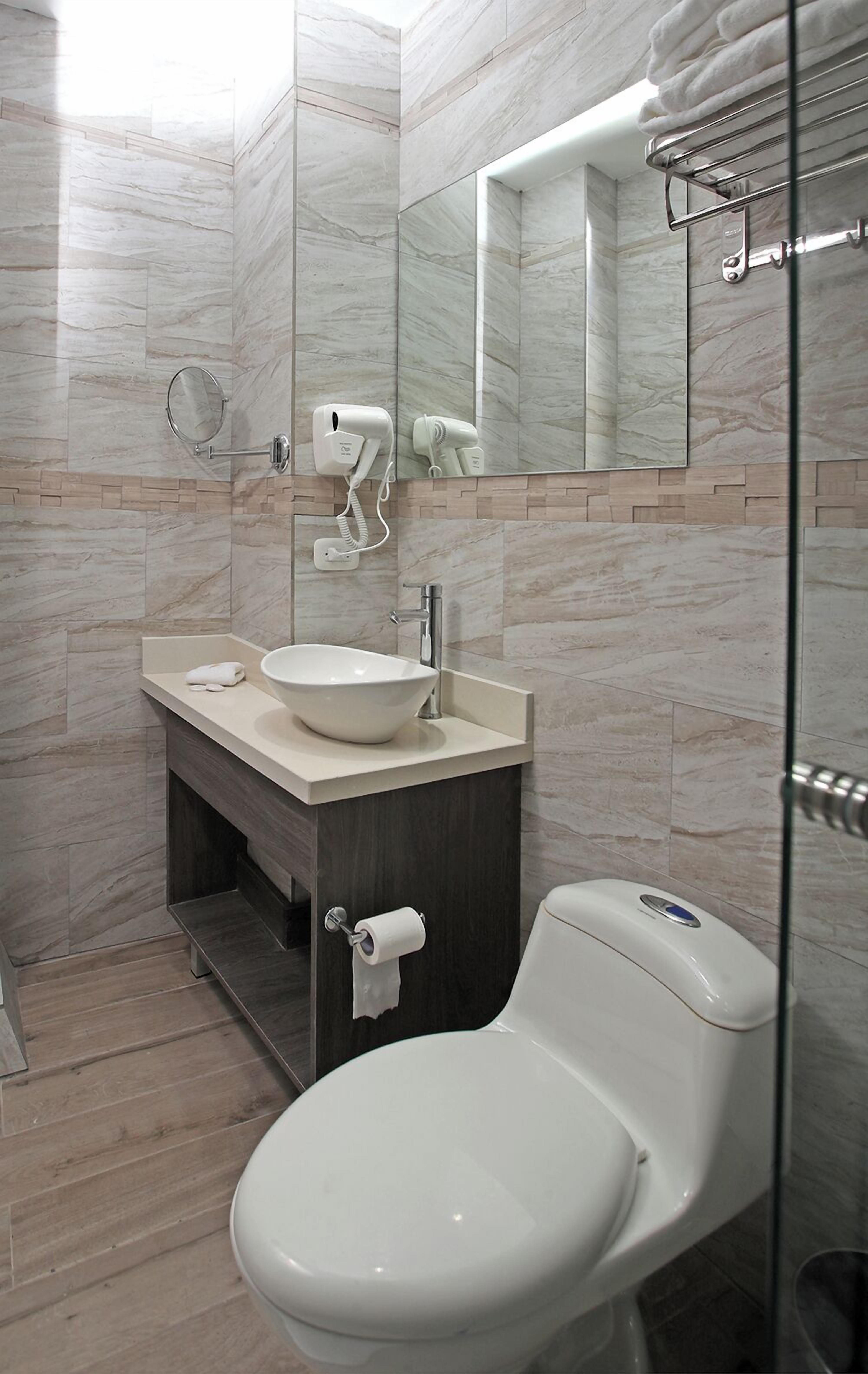 deluxe triple room | 1 bedroom, minibar, in-room safe, individually decorated