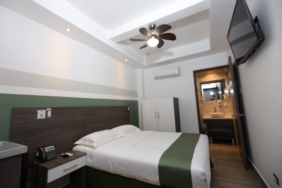Minibar, in-room safe, free WiFi, individually decorated