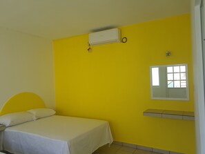 Classic Quadruple Room | Free WiFi, bed sheets - Hotel Lekan (Tecolutla)