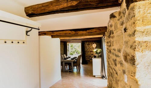 Charmantes Ferienhaus mit 2 Schlafzimmern in der Nähe der Atlantikküste im Herzen der Bretagne.