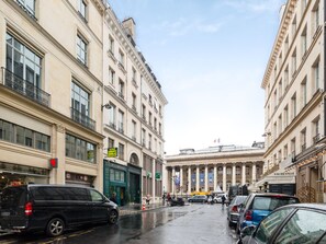 Parking - Cosy studio close to Grands Boulevards - Welkeys (Paris)