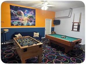 Games room - Luxury Villa Resort 7 Bedroom 6 bath w 4 KING Master Suites + Pool  Near Disney! (Kissimmee)