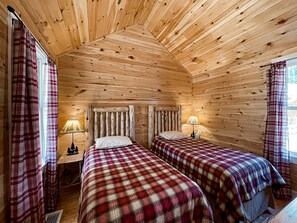 2 bedrooms, internet