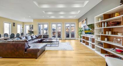 Executive Villa - Year Round Swim Spa & Game Room