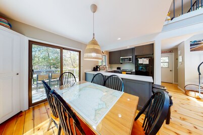 Family-friendly home in the trees w/ wraparound deck - near beaches